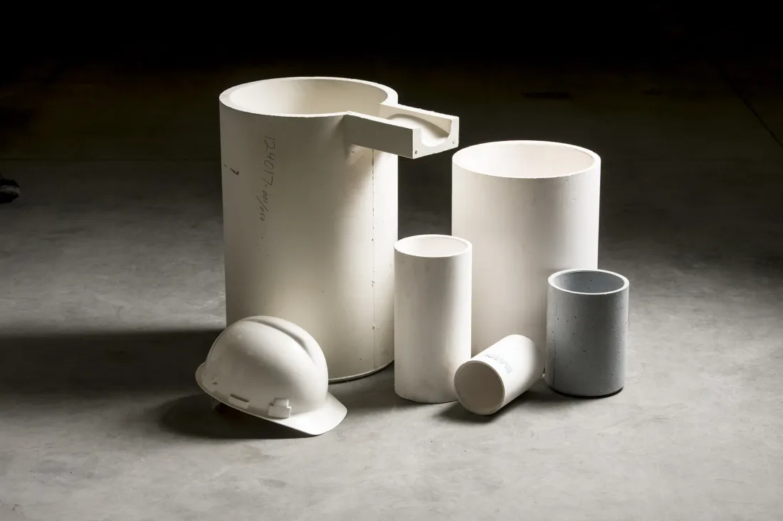 Ceramic crucibles for investment casting