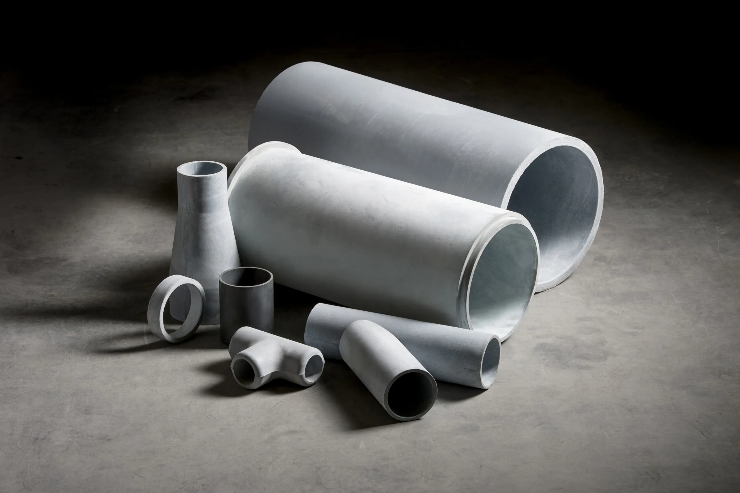 Ceramic pipe and spool liners of different diameters